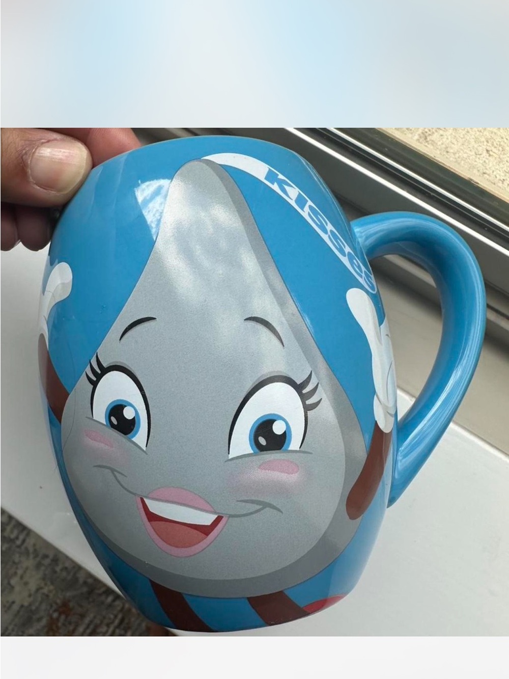 Source Unknown Blue and Gray Kiss Mug - Cute Character Design